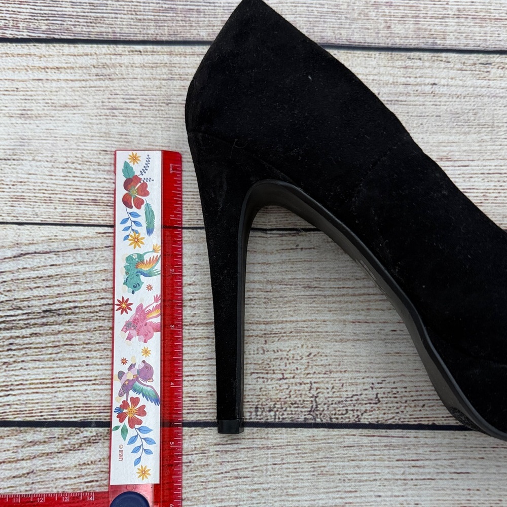 Chinese Laundry Classic Black Heels - Picture 3 of 4